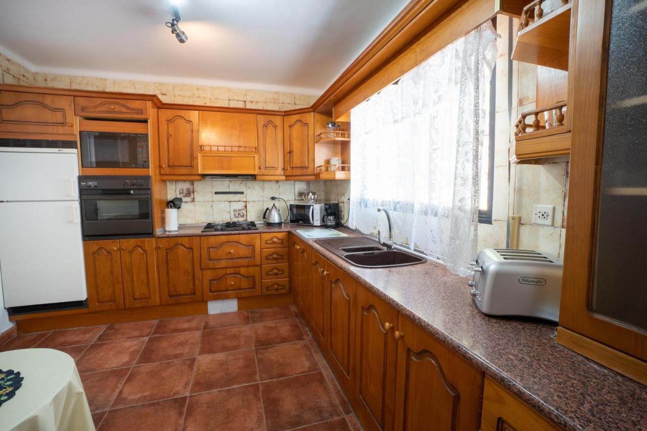 Private Heated Pool, Jacuzzi & 1225M2 Garden In Villa Cipreses Frigiliana Kültér fotó
