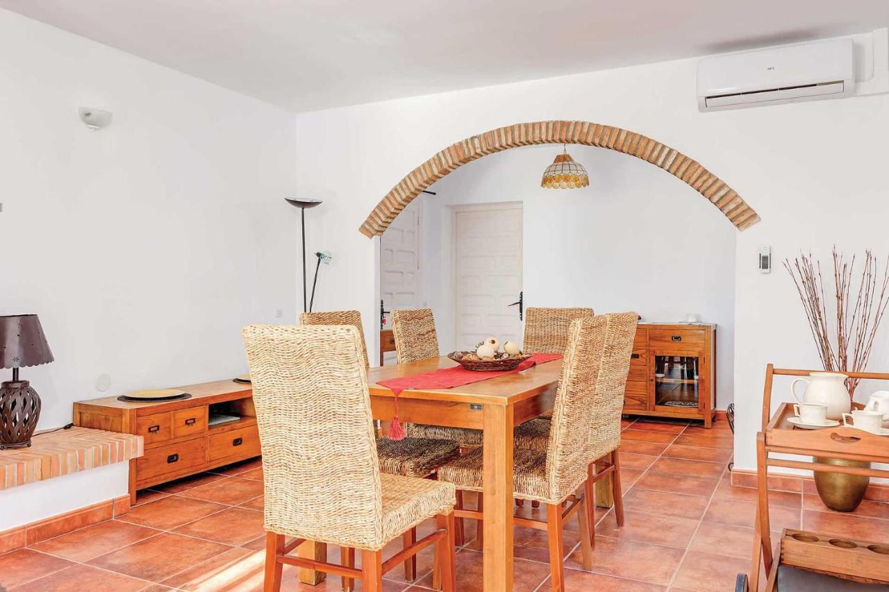 Private Heated Pool, Jacuzzi & 1225M2 Garden In Villa Cipreses Frigiliana Kültér fotó