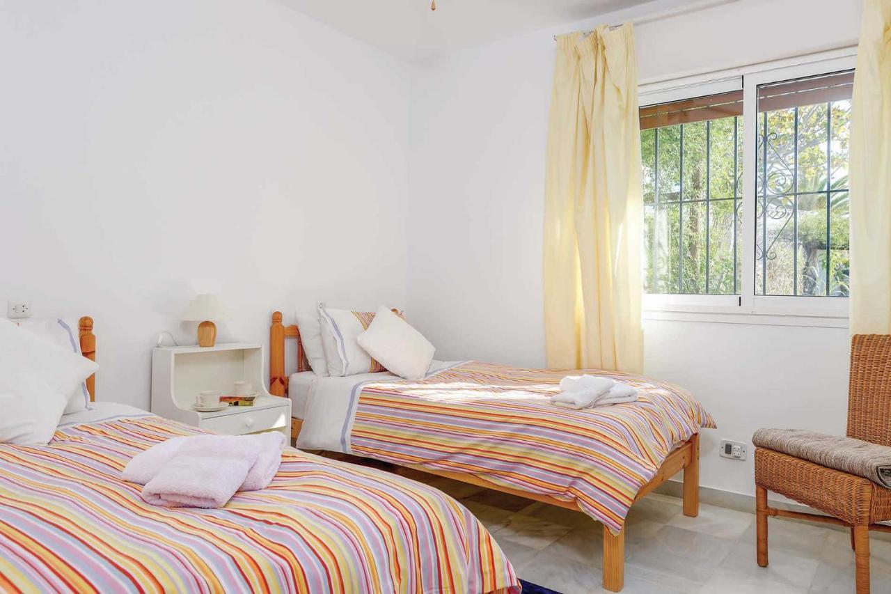 Private Heated Pool, Jacuzzi & 1225M2 Garden In Villa Cipreses Frigiliana Kültér fotó
